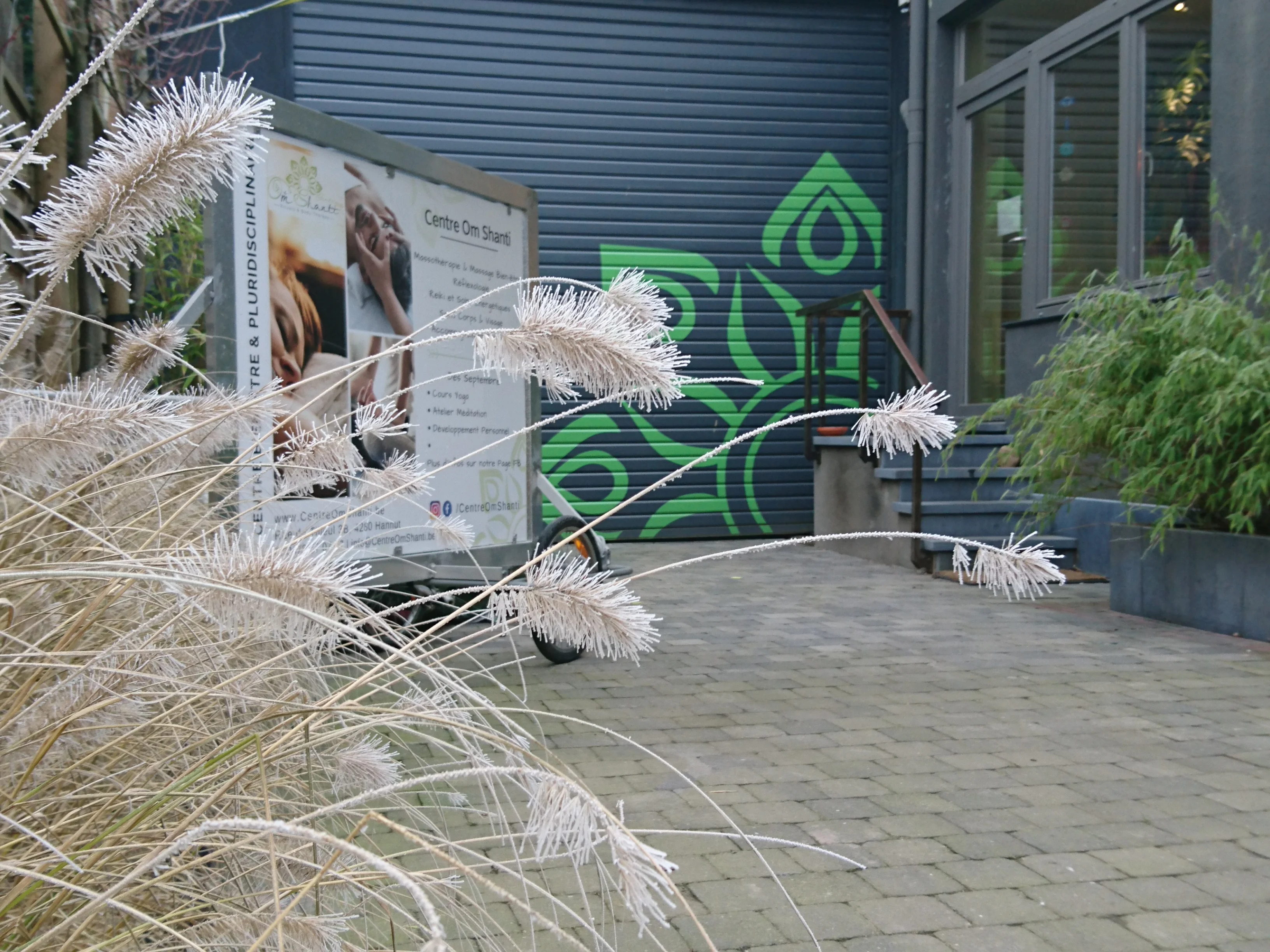 Ambiance Centre Om Shanti 11